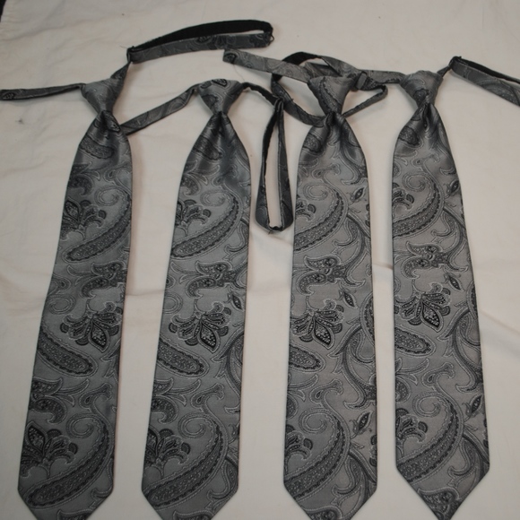 Bali Silver Tapestry Pre Tied Tuxedo Neckties - Picture 1 of 1